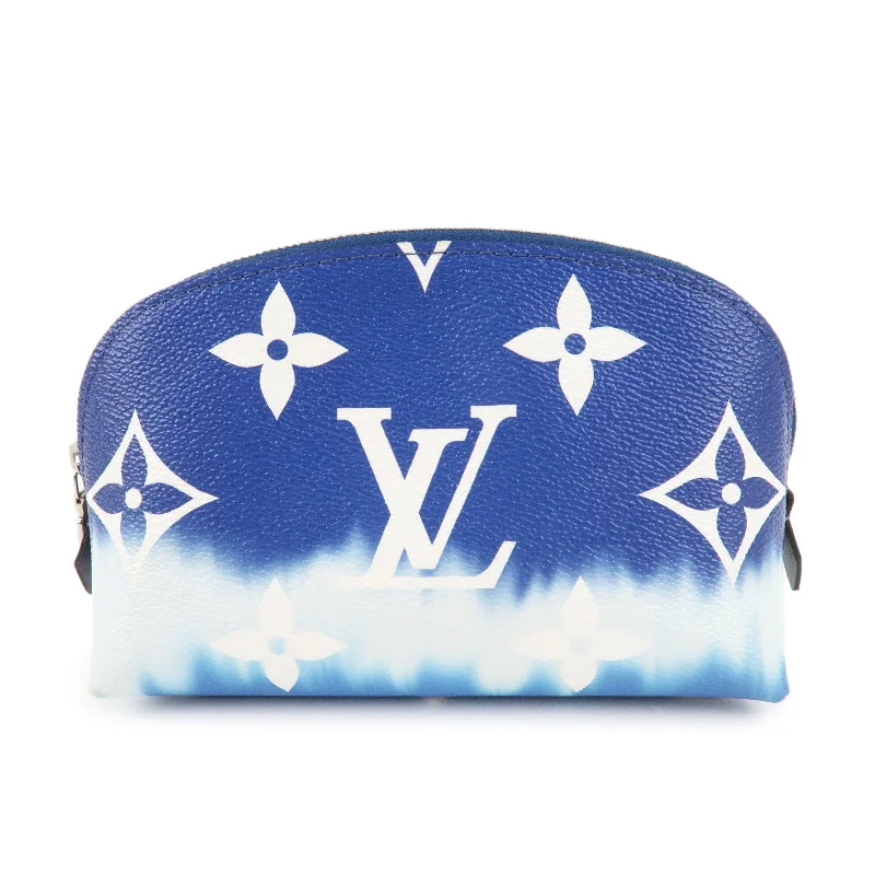 Ladies Louis Vuitton Petite Malle bags with a star - shaped charm for cutenessLouis Vuitton Monogram Giant Escal Pochette Cosmetic Pouch M69138