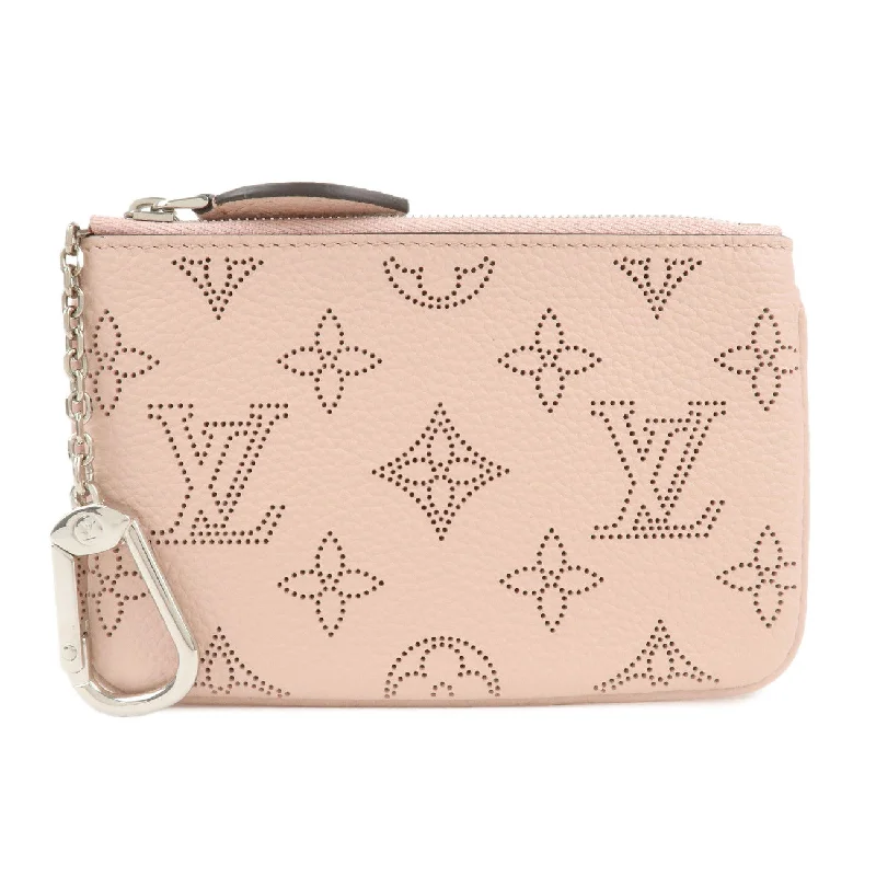 Louis Vuitton Capucines bags with smooth calfskin leather for luxuryLouis Vuitton Monogram Mahina Pochette Cles Magnolia Pink M69508