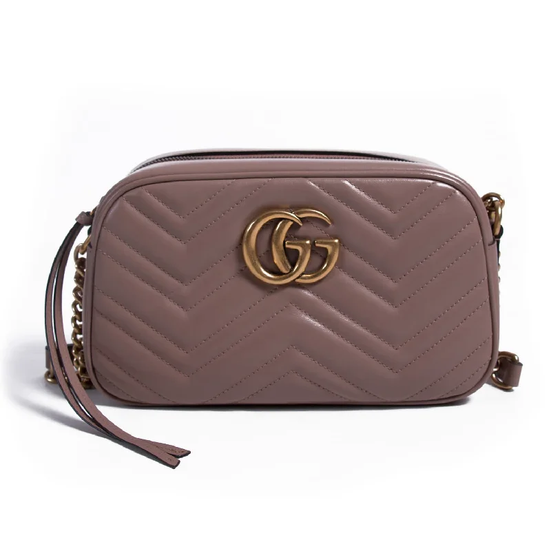 Women Gucci bags with a chain - link trim and a leather bodyGucci Marmont Matelassé Small