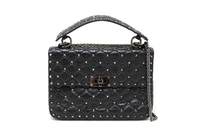 Small - sized Louis Vuitton Pochette Metis bags for a compact carryAuthentic Valentino Garavani Black Quilted Nappa Leather Rockstud Spike Medium Shoulder Bag