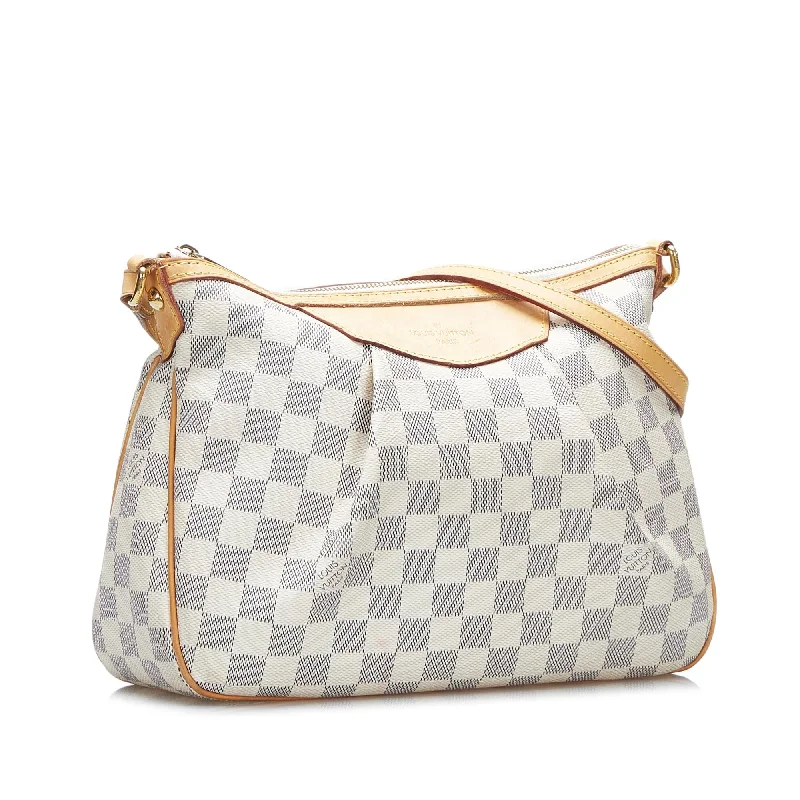 Louis Vuitton Neverfull bags with large capacity for everyday essentialsLouis Vuitton Damier Azur Siracusa PM (UyozDI)