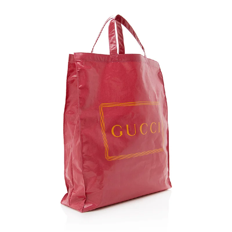 Ladies Gucci shoulder bags with a magnetic - closure flapGucci Coated Canvas Logo Tote (16202)