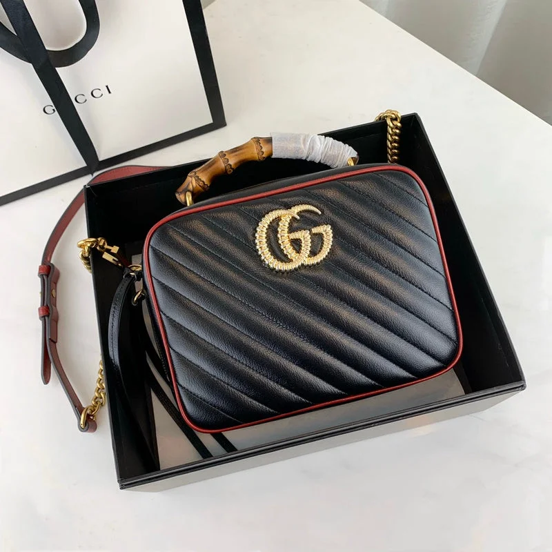 Women Gucci bags with a chain - link trim and a leather bodyGucci Bags