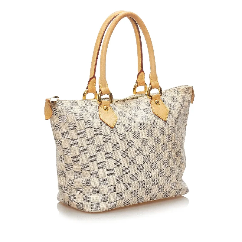 Louis Vuitton Speedy bags in monogram canvas for a classic lookLouis Vuitton Damier Azur Saleya PM (34189)