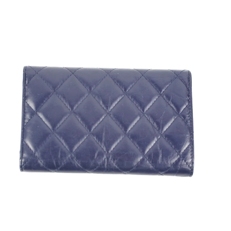 Chanel Lightweight Handbag for Daily ErrandsChanel Reissue Compact Wallet Navy