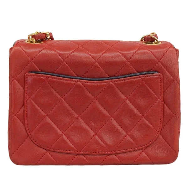 Chanel All - Match Handbag for Versatile StylingCHANEL Around 1990 Made Bicolor Straight Flap Chain Bag Mini Red/Navy