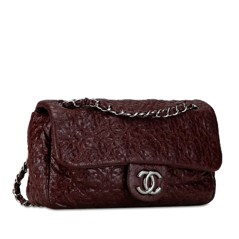 Chanel bags with modern touchesChanel Patent Rock In Moscou Single Flap (eTxOIC)