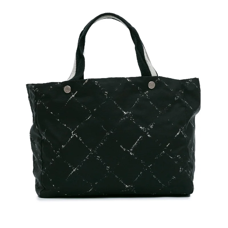 Chanel bags with leather and tweed combinationsChanel Printed Nylon Travel Line Tote (2FLMsd)