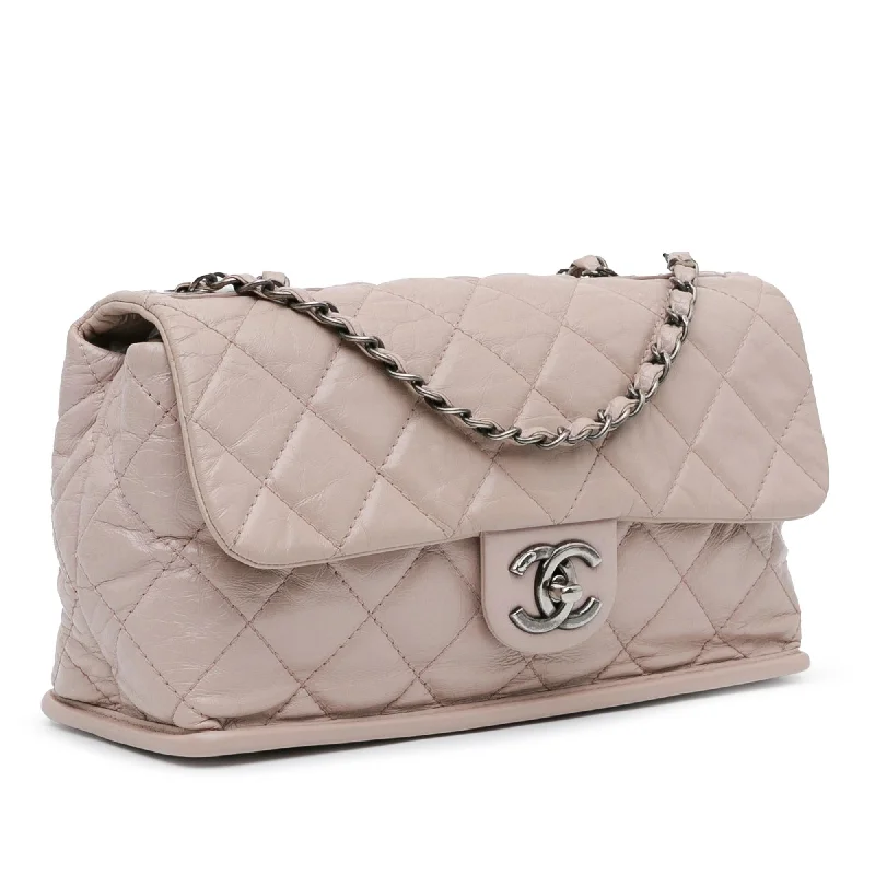 Chanel New Arrival Handbag with Gold HardwareChanel Quilted Aged Calfskin Single Flap (vBvXcU)