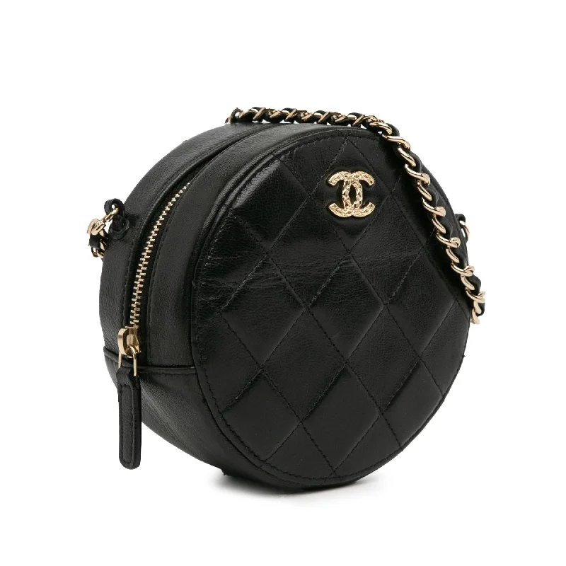 Chanel bags for a polished and professional appearanceChanel Quilted Lambskin Round Crossbody (sFX786)