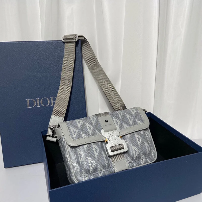 Christian Dior Saddle bags with a distressed leather finishBC - Dior Bags - 408