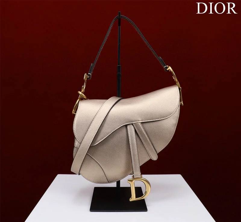 Christian Dior handbags with a removable shoulder strap for versatilityDior Bag