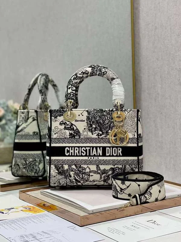 Christian Dior bags with a quilted pattern and gold - toned hardwareDior Bags -The Arid Bag Shop Bags - 743