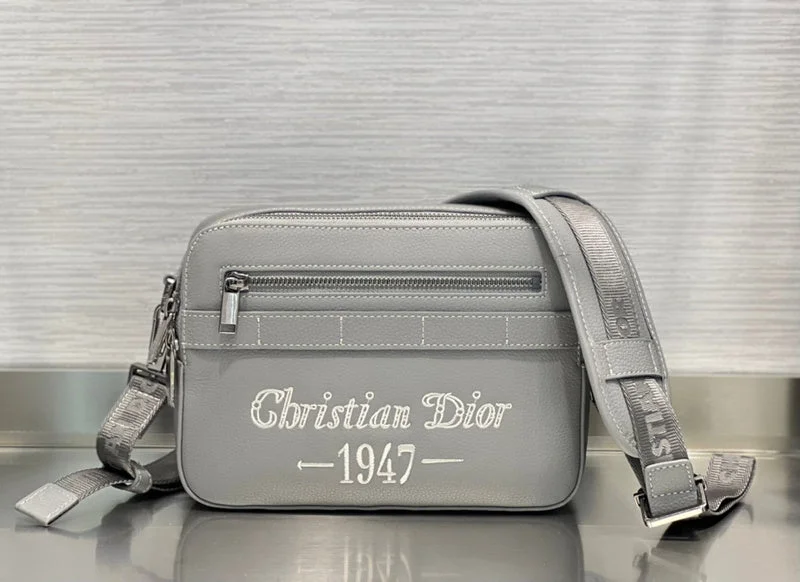 Christian Dior bags with a detachable coin purse insideWF - Dior Bags - 244